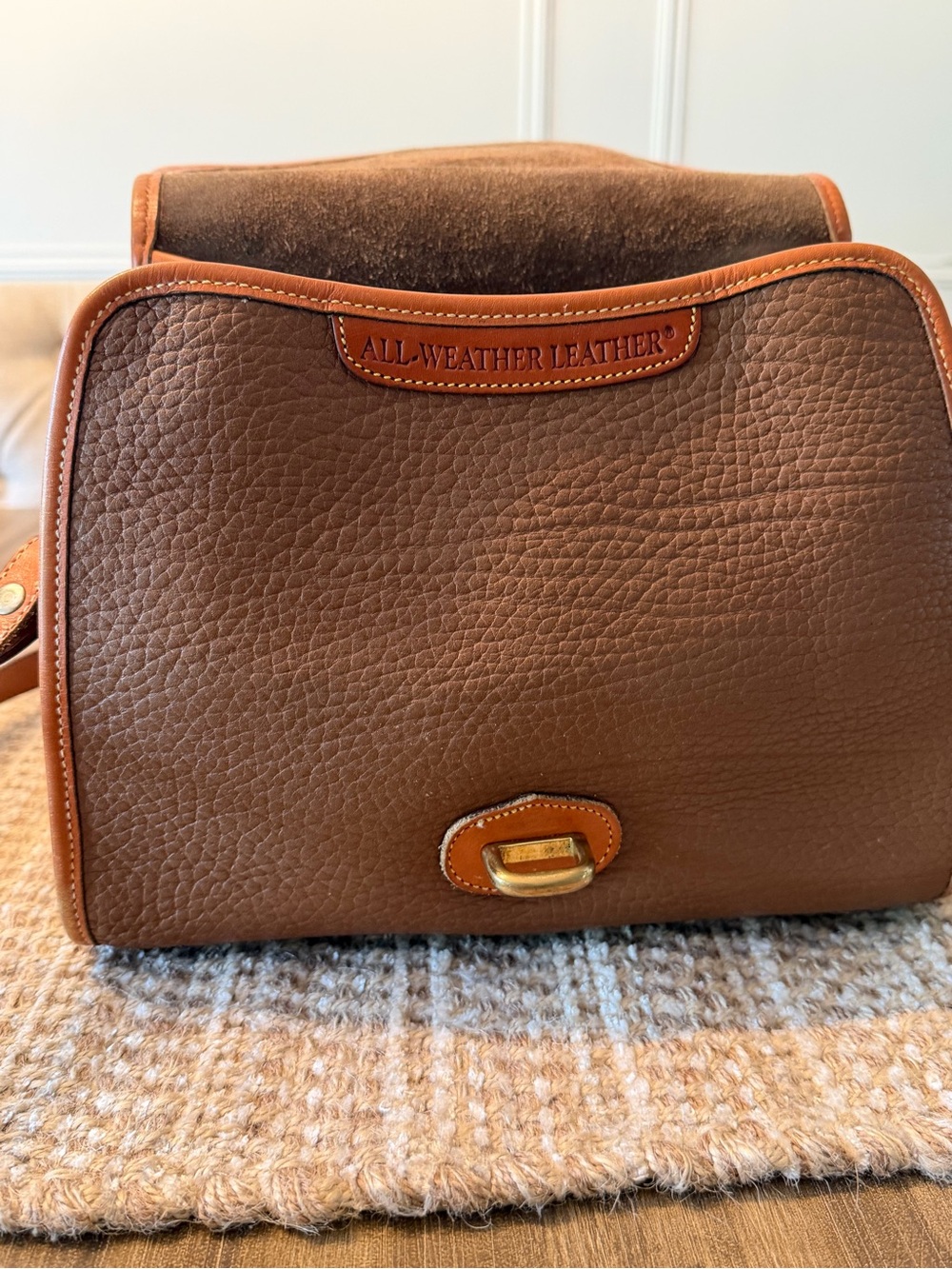 Vintage Dooney & Bourke All Weather Leather Essex Shoulder/Crossbody Bag - Picture 6 of 10
